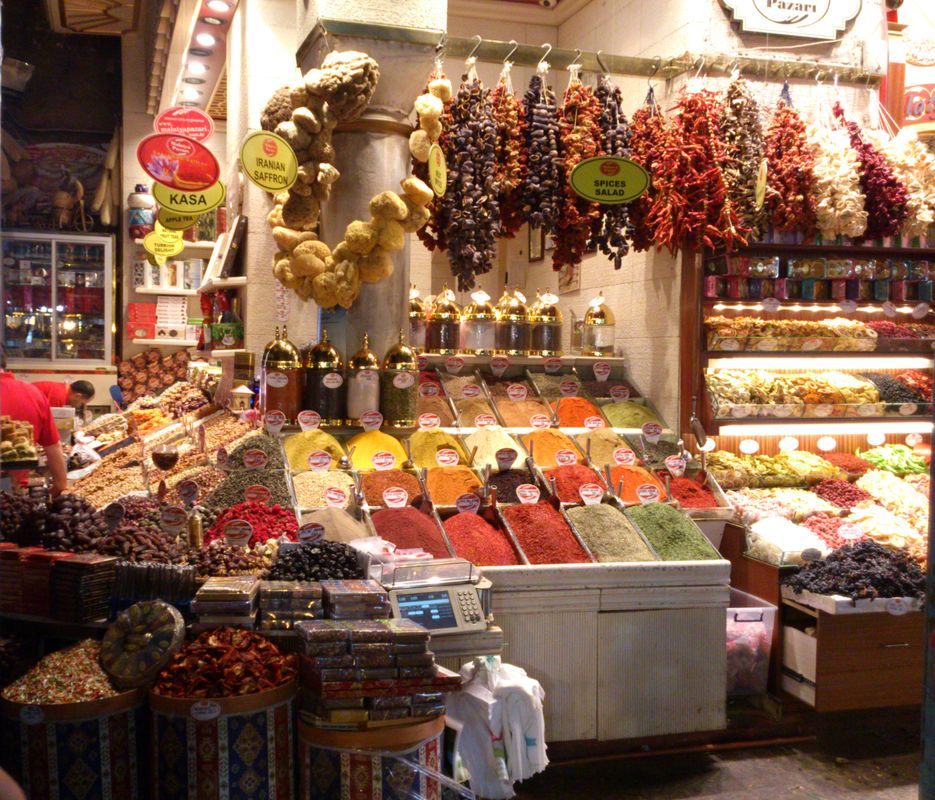 Istanbul, 29 giugno 2014  -  Mercato spezie