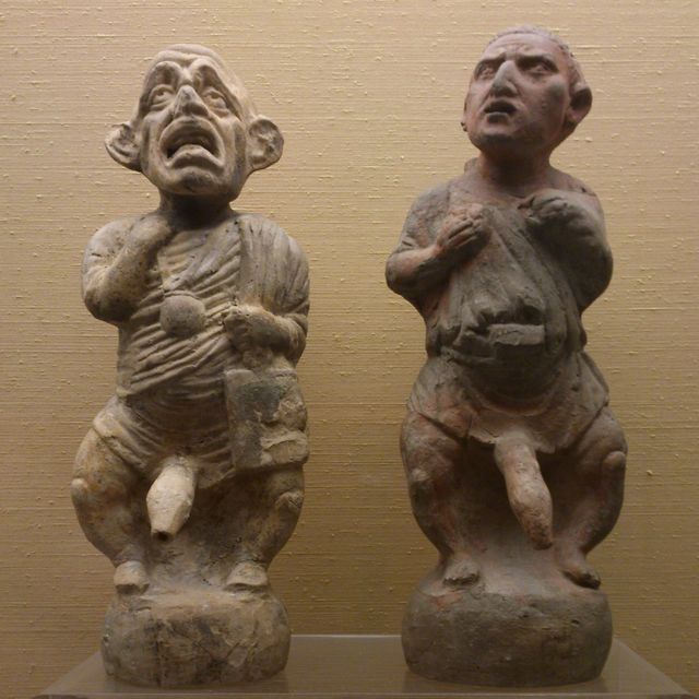 Napoli - Museo archeologico - Nani itifallici