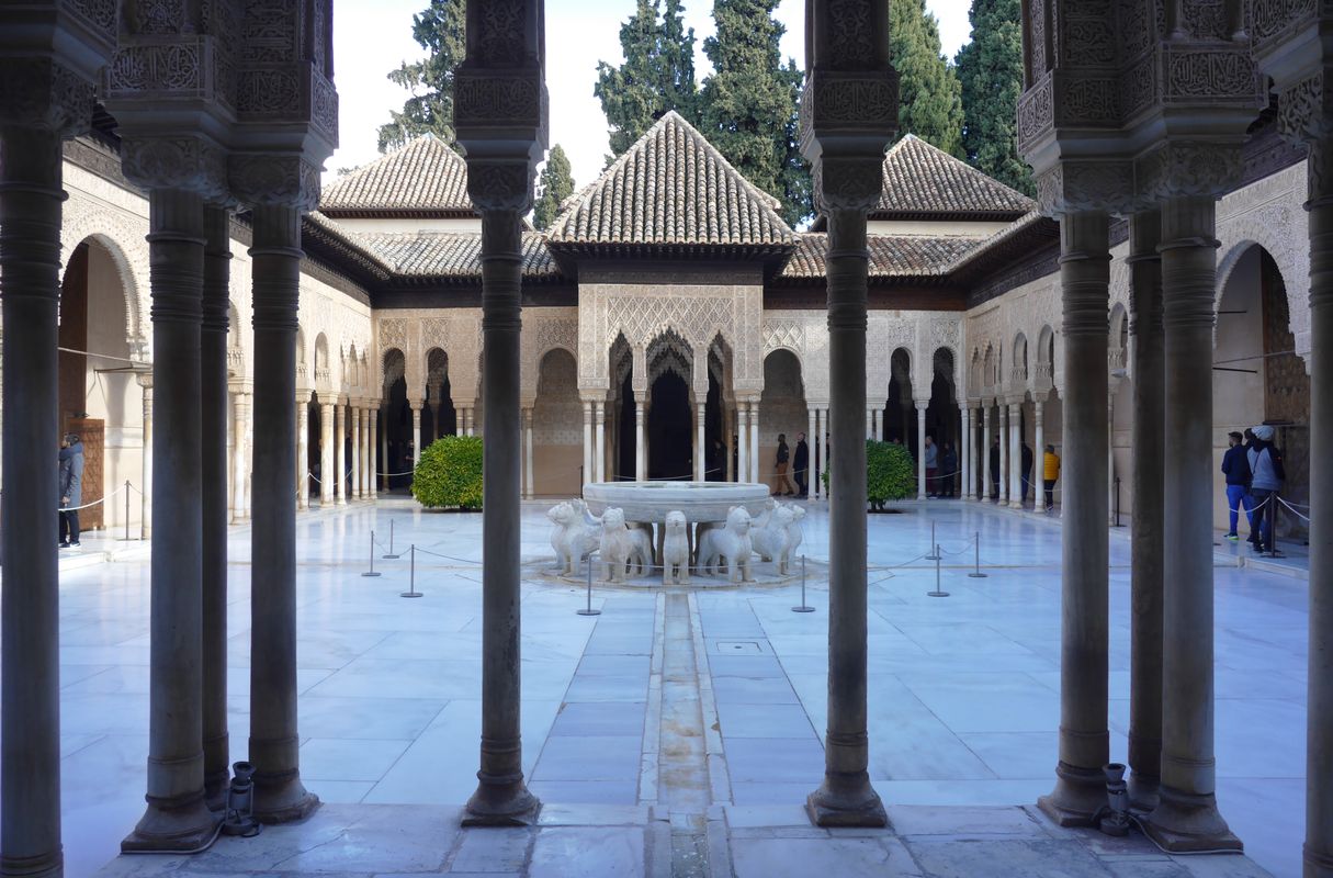 2018_01_26_Granada08_PalaciosNazaries_PatioDeLosLeones